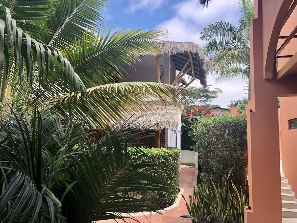 Nautilus Lodge Puerto López Exteriör bild