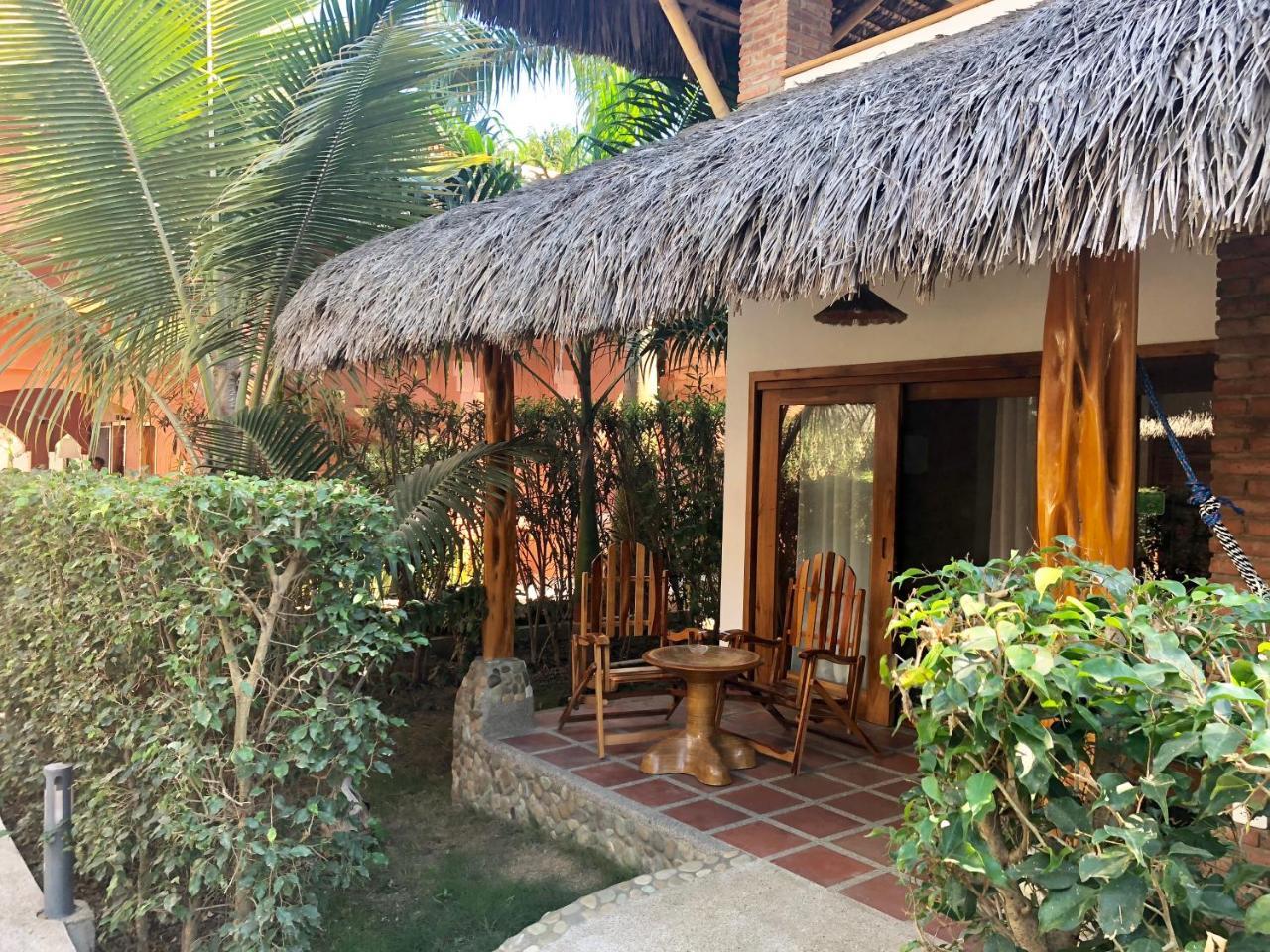 Nautilus Lodge Puerto López Exteriör bild